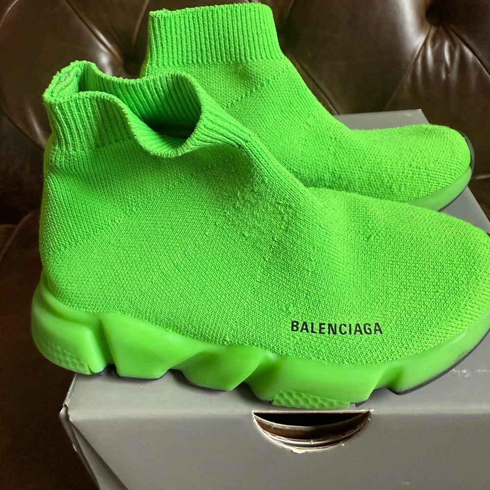 Balenciaga kids shoes Sz 25-26